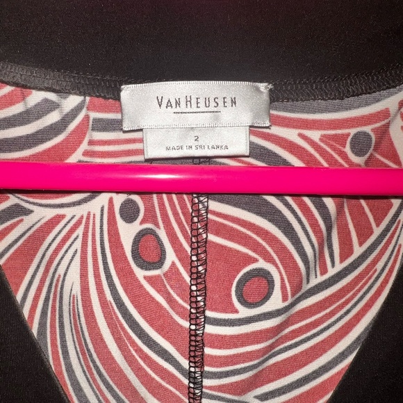 Van Heusen - Picture 3 of 3